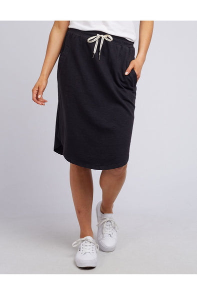 ELM FUNDAMENTAL ISLA SKIRT - BLACK