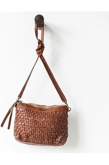 JUJU & CO WOVEN POUCH BAG - COGNAC