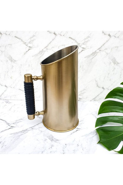 CLINQ LEATHER AND BRASS JUG